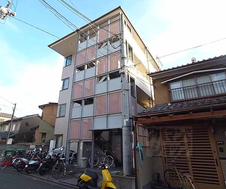 建物外観　学生さんのお部屋探しはアパマンショップ北大路店まで