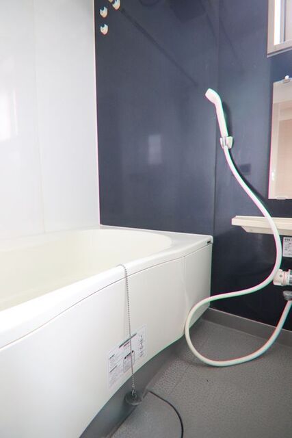 バス・シャワールーム　※別室の参考写真の為、現況優先です。