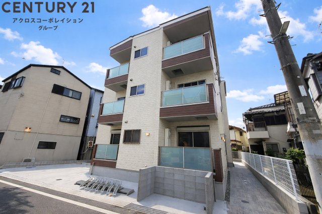 建物外観　オートロック付き☆