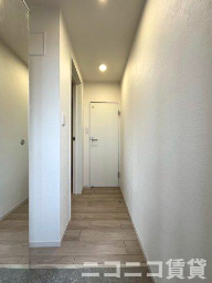 玄関　別号室イメージの為、現状を優先致します。