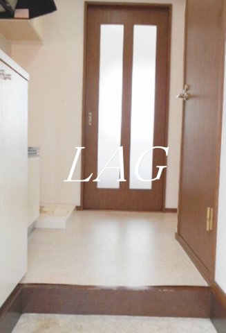 玄関　玄関です。