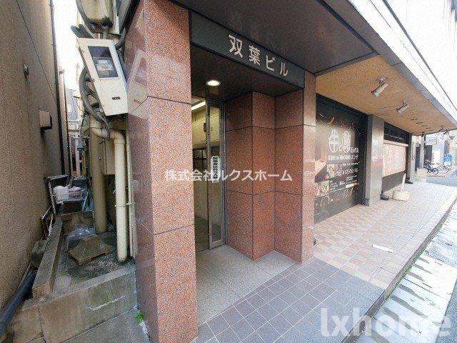 エントランス　建物の内部です