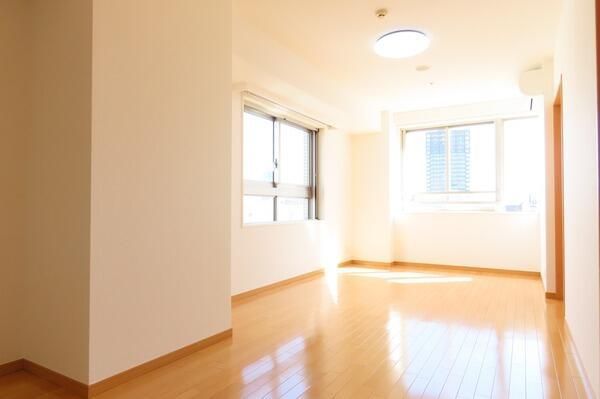 居室・リビング　参考写真です