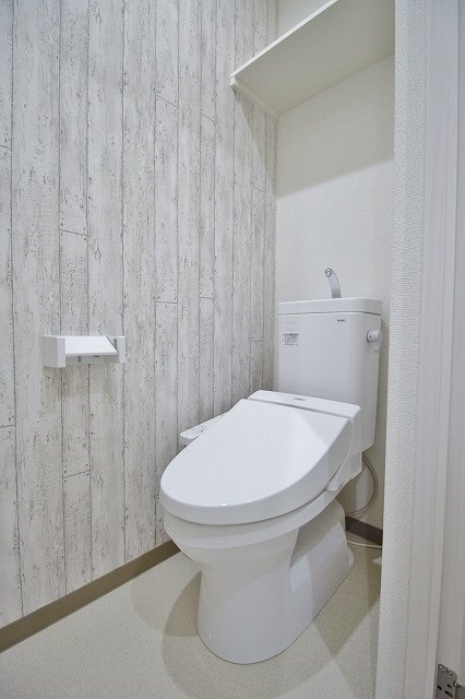 トイレ　ウォシュレット付きトイレ