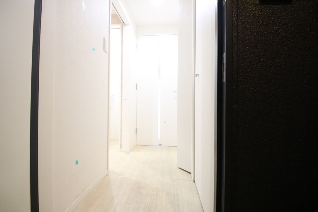 玄関　※別室の参考写真の為、現況優先です。