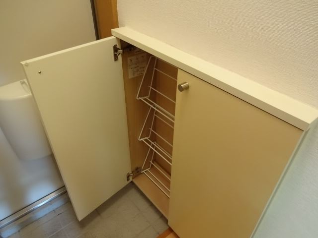 玄関　スペースを有効活用したシューズラックです！