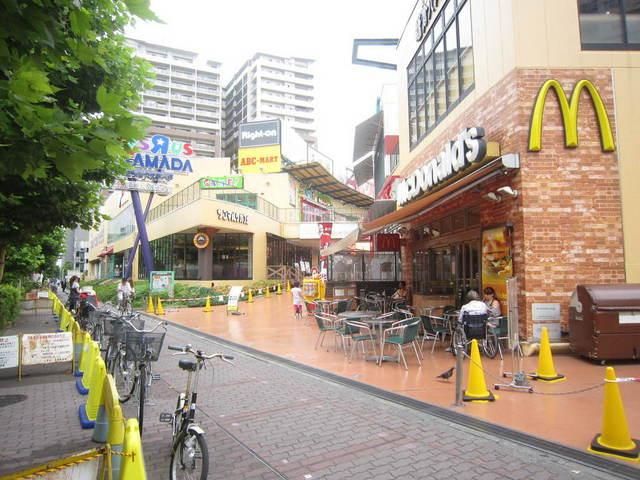 ショッピングセンター　サンストリート（ショッピングセンター）まで250m