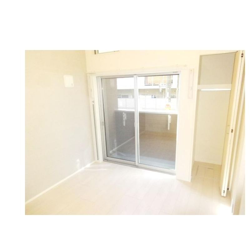 眺望　窓が多いのも魅力的です。