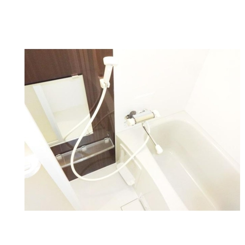 バス・シャワールーム　お風呂でお疲れお取りください。