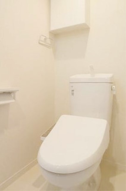 トイレ　別部屋同仕様タイプ