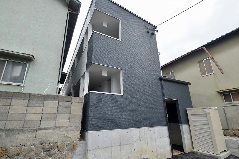 建物外観　COLLINA向洋中町