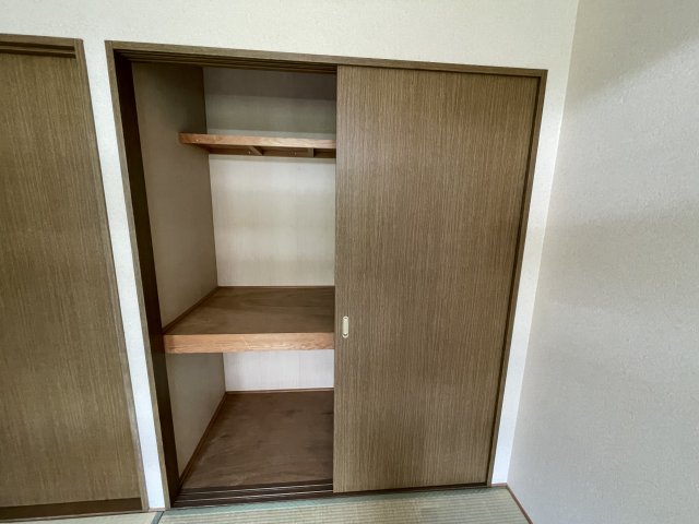 収納　たっぷりとした収納スペースです