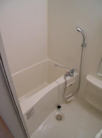 バス・シャワールーム　エステムコート難波サウスプレイス　バスルーム