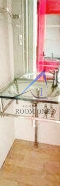 洗面設備　洗面台です。