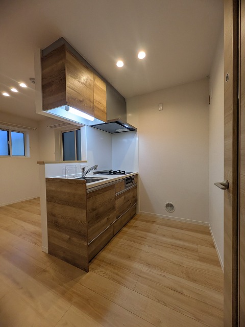 キッチン　同物件別号室