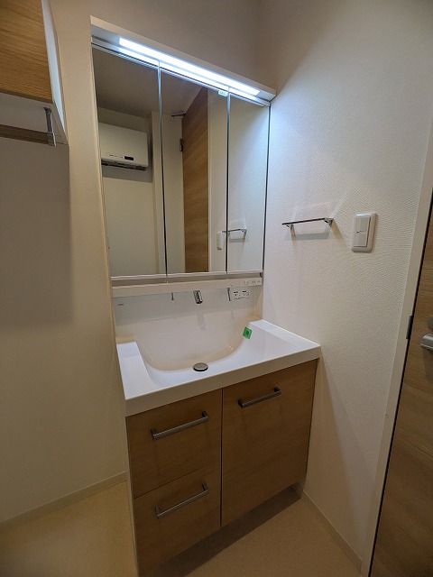 洗面設備　同物件別号室
