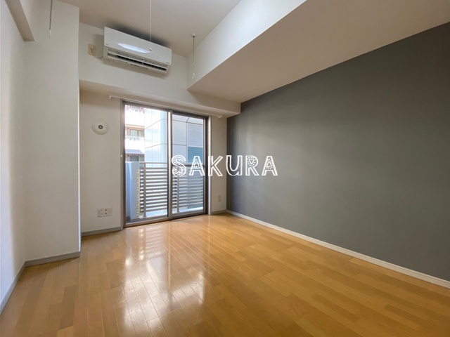 居室・リビング　使いやすい形の為、レイアウトを楽しめます♪