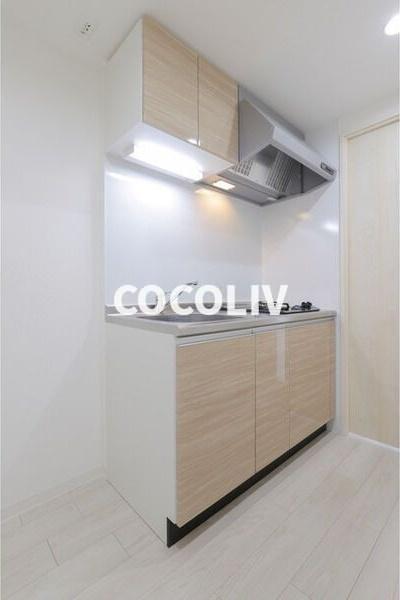 キッチン　同物件別部屋写真