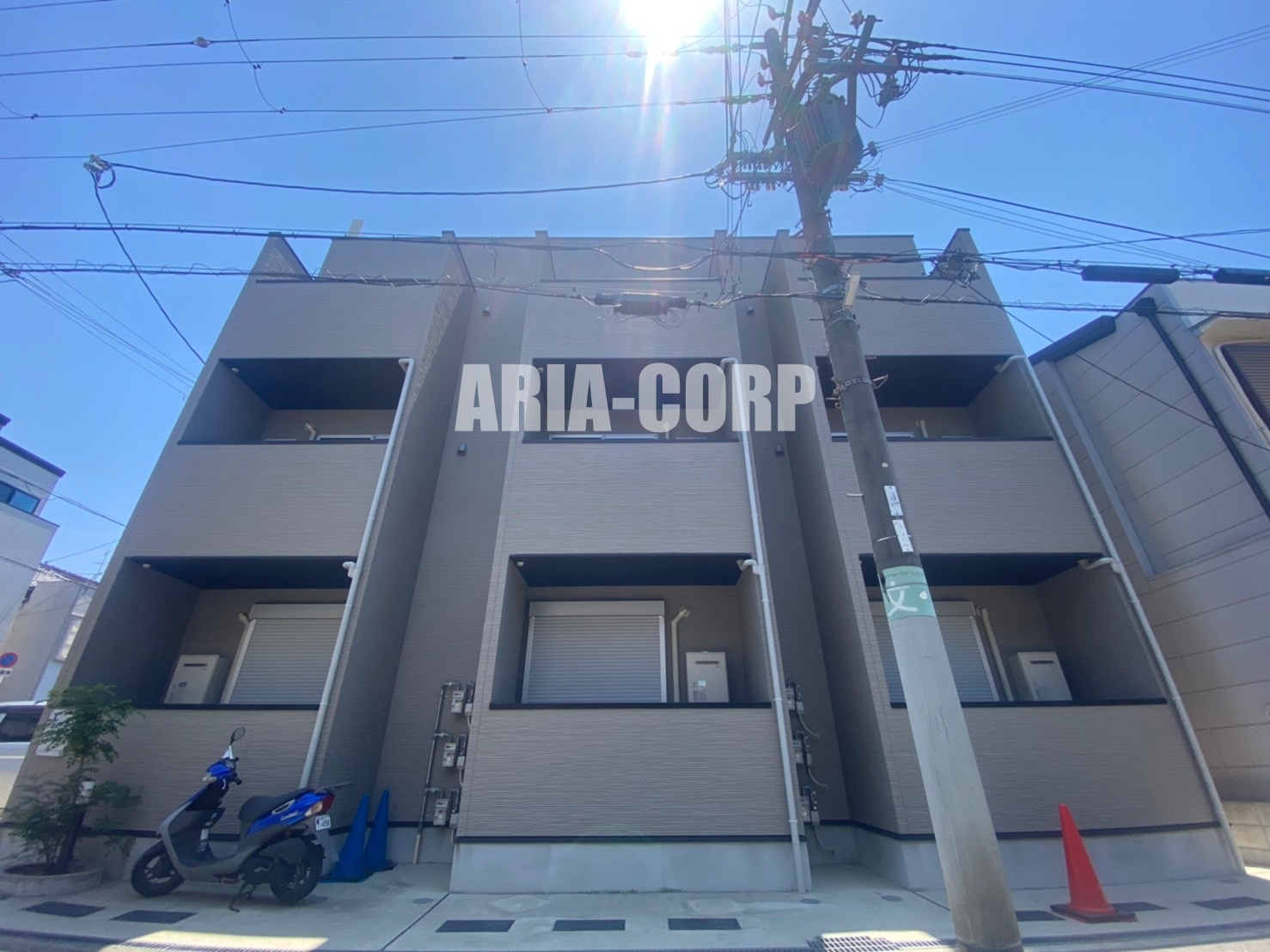 建物外観　2018年完成、大手ハウスメーカー施工デザイナーズアパート！