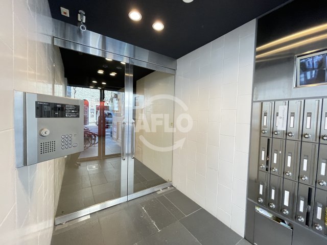 エントランス　Varoque北堀江　エントランス