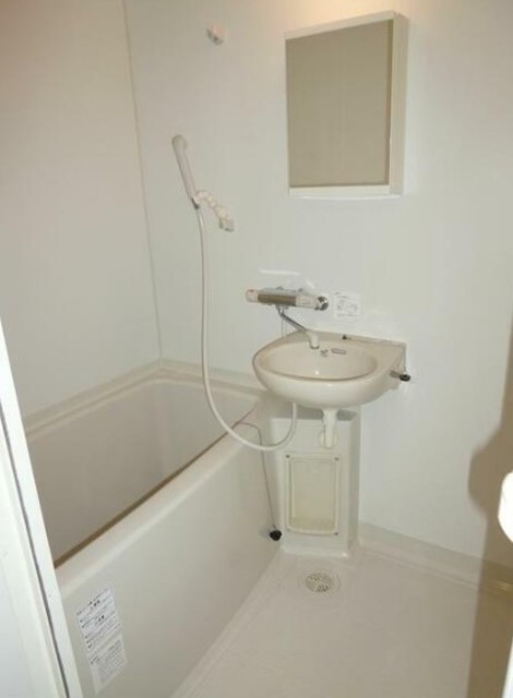 バス・シャワールーム　バスルーム