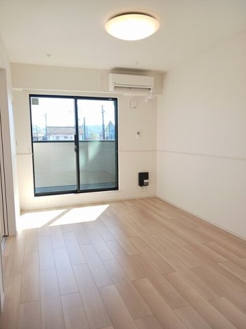 居室・リビング　居間です