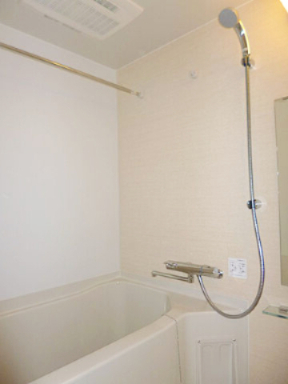 バス・シャワールーム　浴室