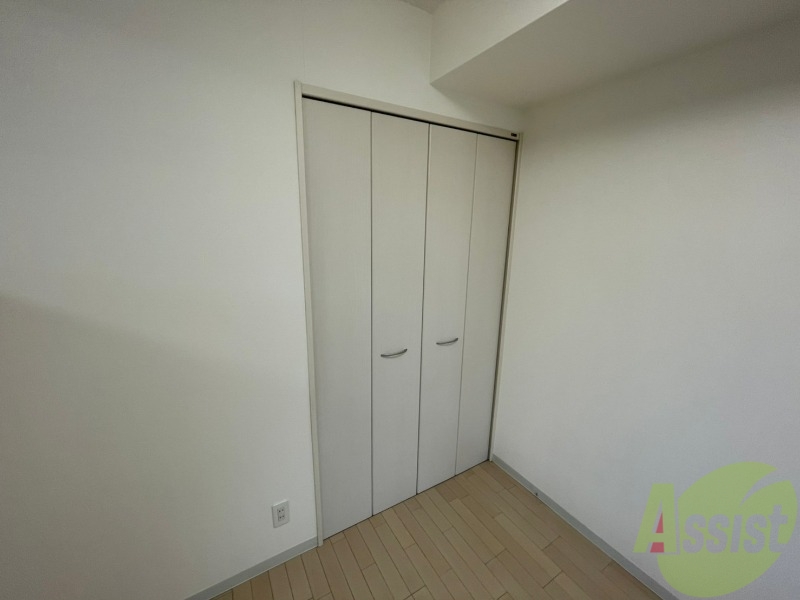 収納　寝室の収納です。部屋がすっきり片付きます。