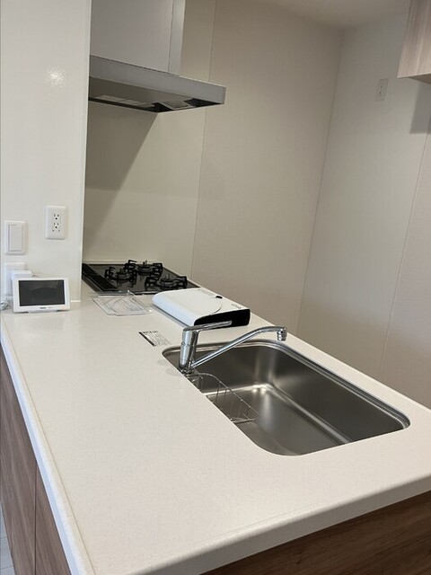 キッチン　システムキッチン（対面キッチン）