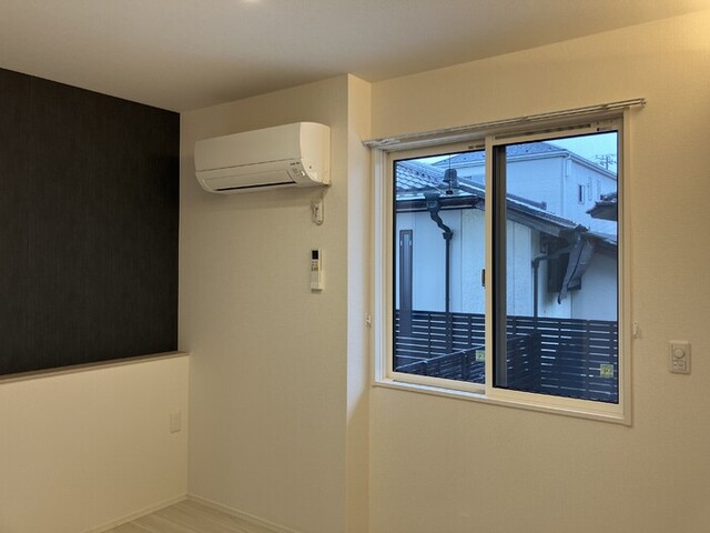 その他部屋・スペース　洋室(2)（別角度）