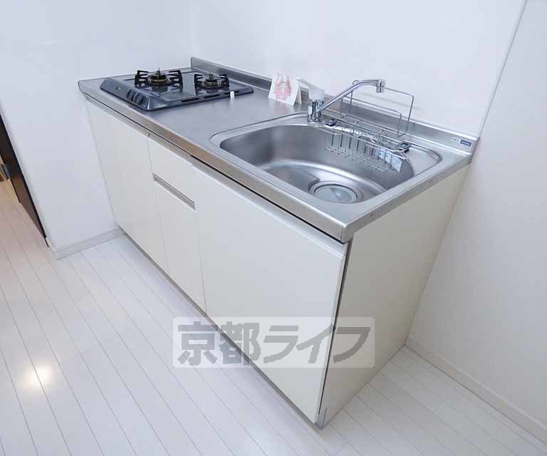 キッチン　ゆとりのあるキッチンです。