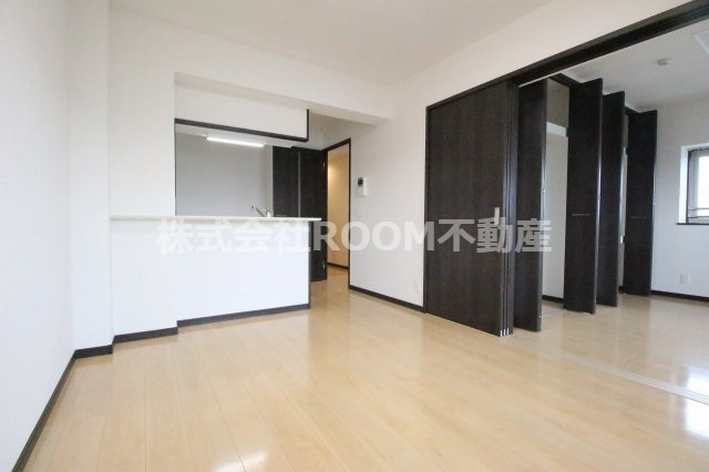 居室・リビング　居間です