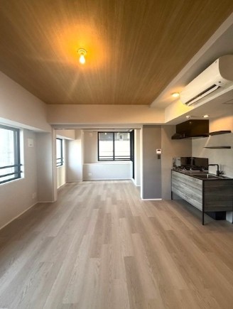 居室・リビング　同タイプのお写真です