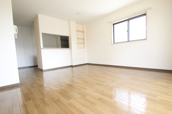 居室・リビング　※別部屋の写真です