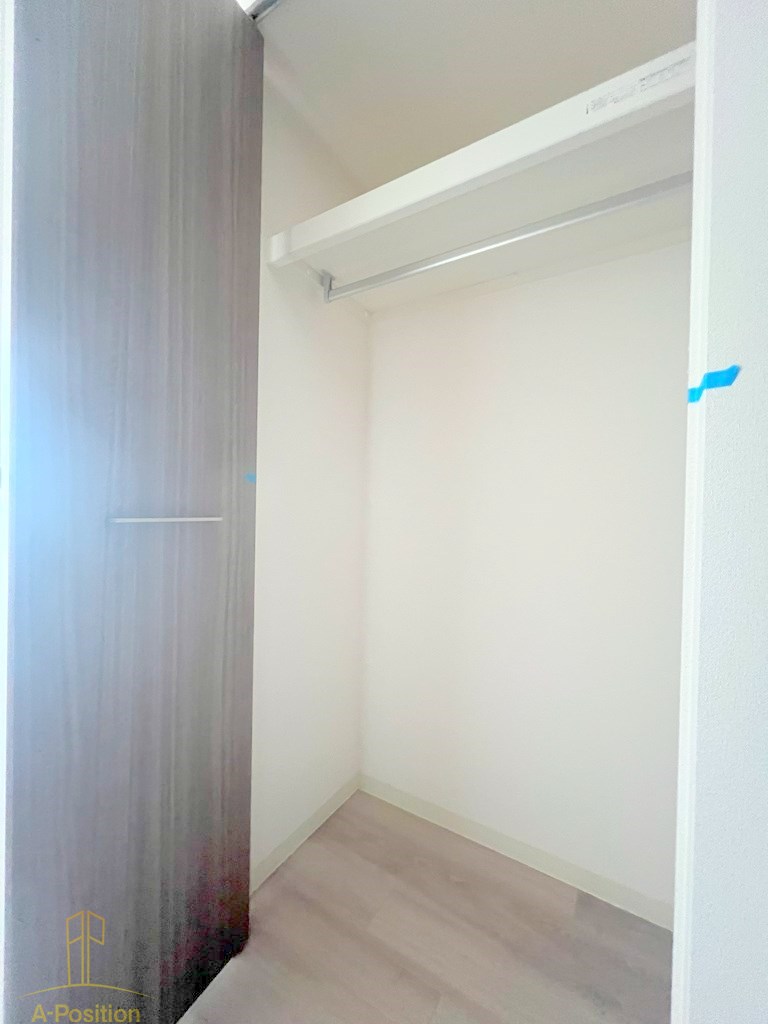 収納　プレサンス大阪都島エレナード