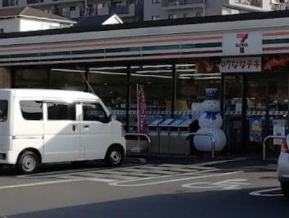 コンビニ　セブンイレブン川口安行領根岸店（コンビニ）まで1210m