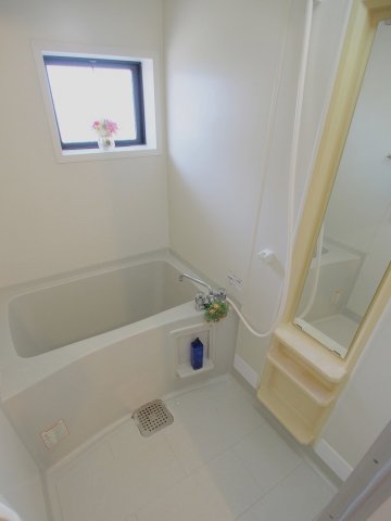 バス・シャワールーム　※同じ間取りの別部屋のお写真です※