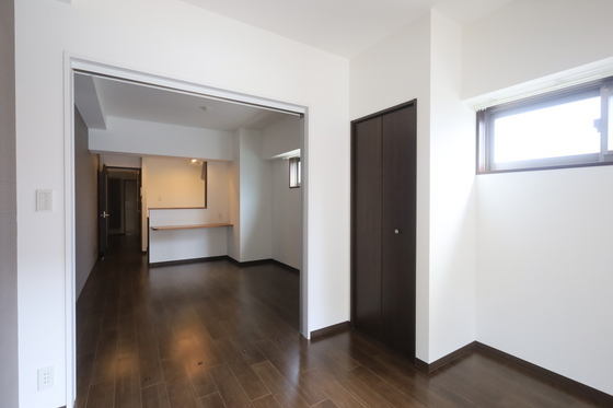 居室・リビング　※別部屋の写真です