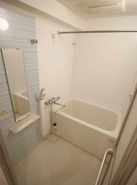 バス・シャワールーム　バスルーム