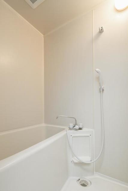 バス・シャワールーム　※写真は同タイプ住戸です。