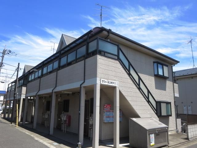 建物外観　★青空に映える綺麗な外観です♪南向きで日当たり良好★