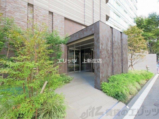 エントランス　エントランス