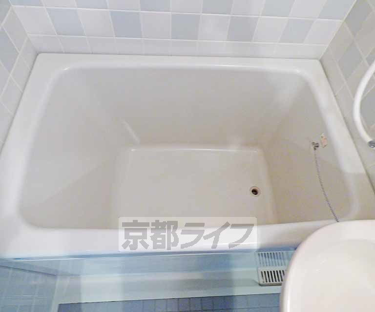 バス・シャワールーム　広いお風呂です。