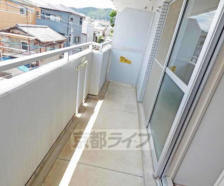 バルコニー　広いバルコニーです。