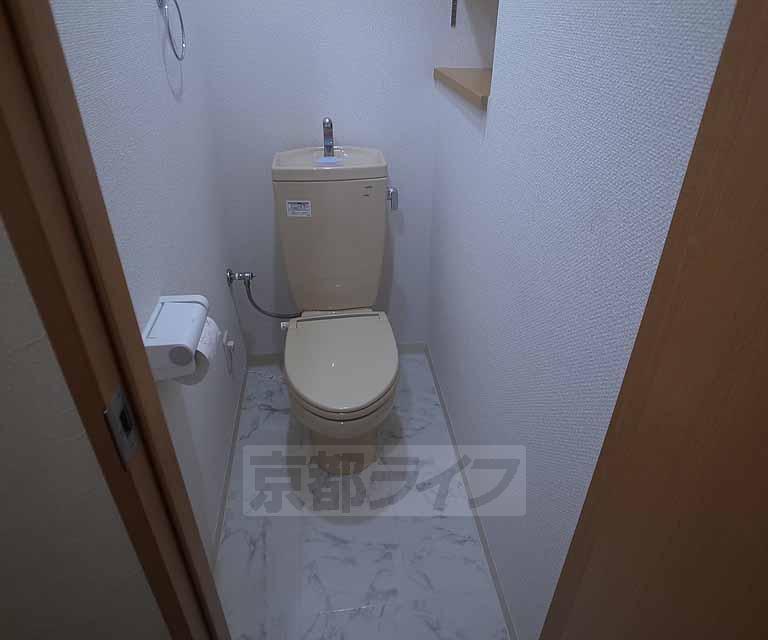 トイレ　ウォームレット機能搭載のトイレです。