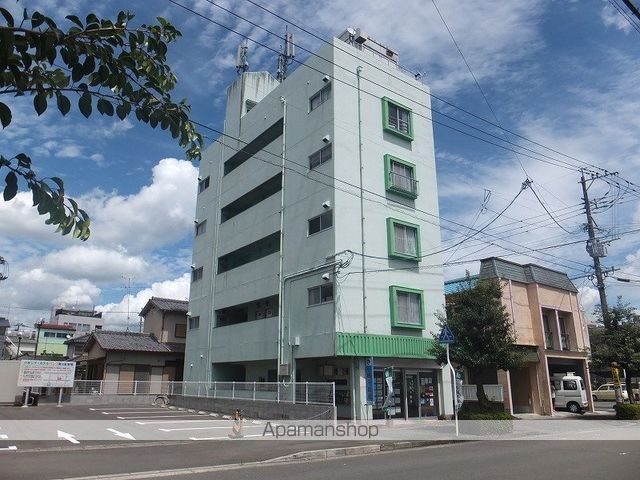 パールハイツの外観写真