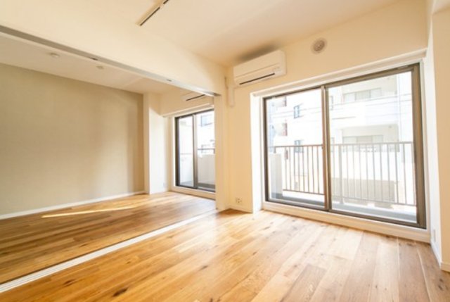 居室・リビング　☆広々としたリビング☆