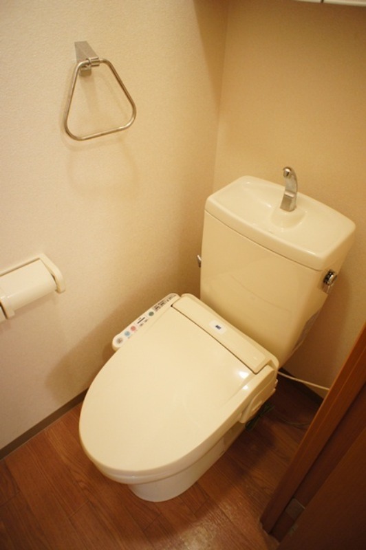 トイレ　図面と現状に相違がある場合には現状を優先