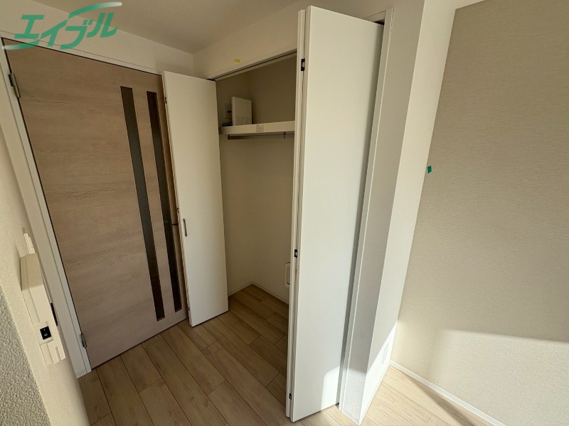 収納　別部屋同型タイプです。