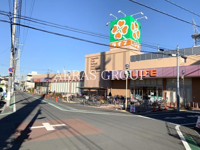 スーパー　ライフ葛飾白鳥店（スーパー）まで208m